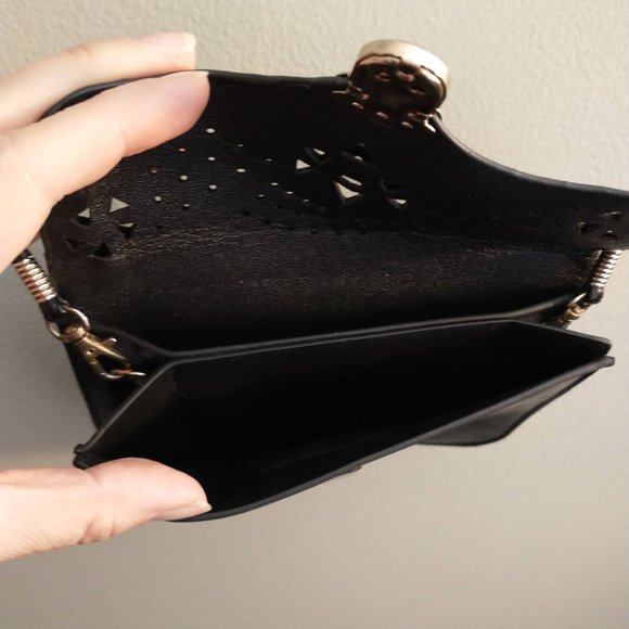 Black crossbag - Picture 3 of 3